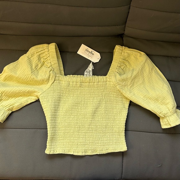 Sadie & Sage Crop top “ By the Shore”, in light green, Size S - Picture 7 of 9